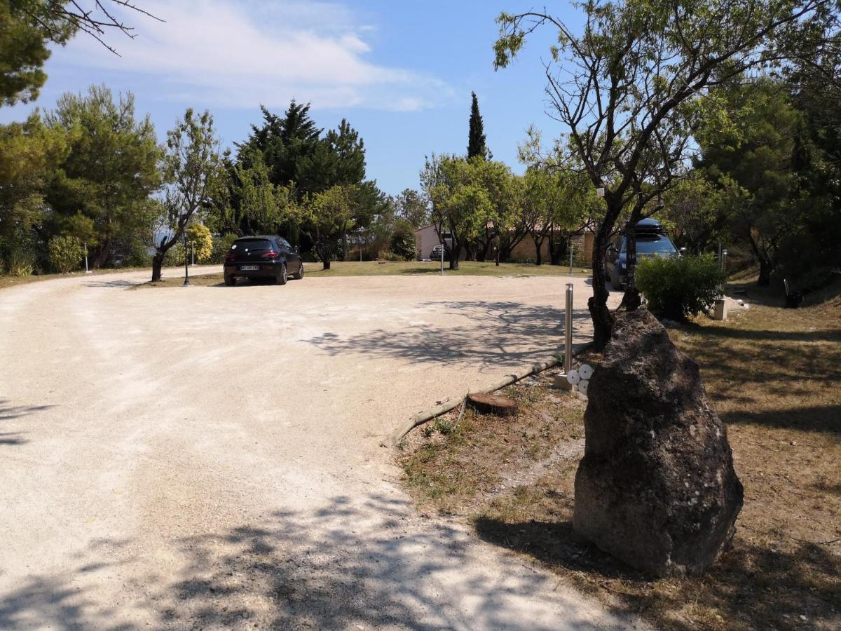 La Bastide Du Limon Aparthotel Mormoiron Eksteriør bilde